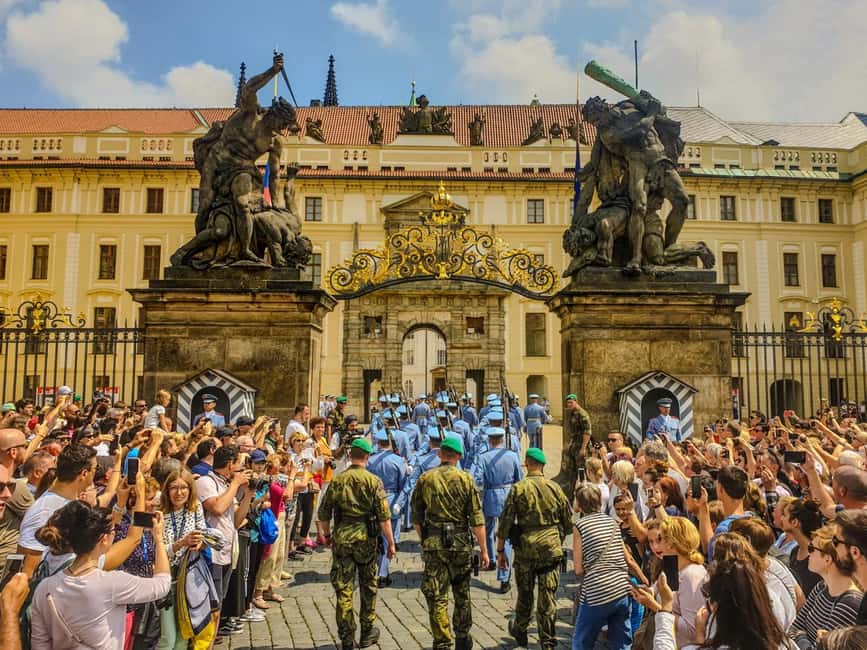 Get&Go:Prague Castle Ticket & E-Guide with Discount Vouchers - Golden Lane: slow down for the small-scale history