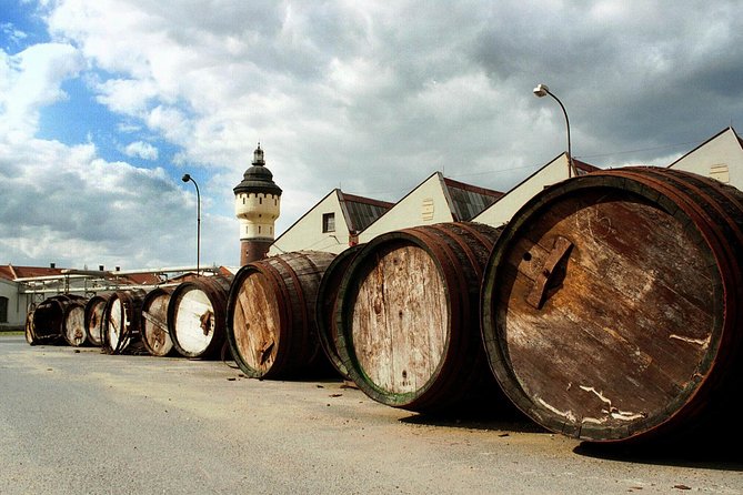 Glass and Brewery Day Trip from Prague - Getting from Prague to Pilsen without the headache