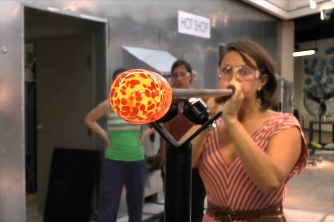 Glass blowing in Prague - Glass Blowing in Prague: How It Actually Feels