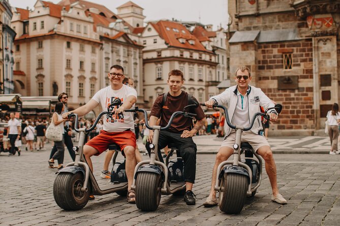 Guided sightseeing e-scooter tour of Prague: 2 hours - Staroměstské náměstí: Old Town Square in quick, powerful form