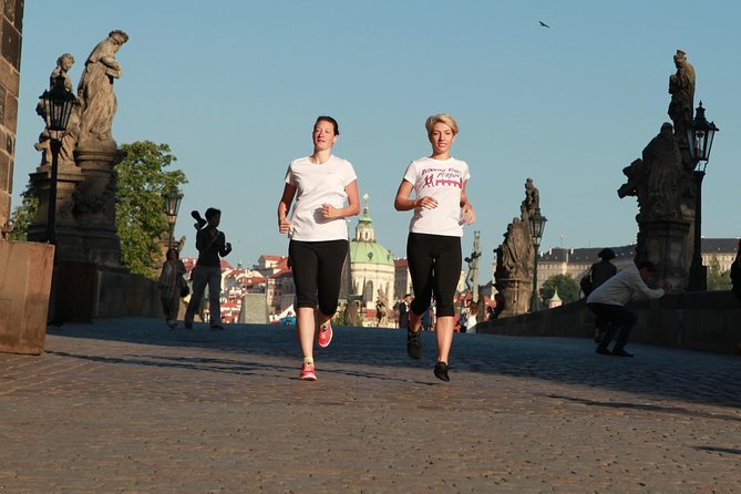 Guided Sightseeing Running Tour in Prague (9-12K) - Key highlights you should know