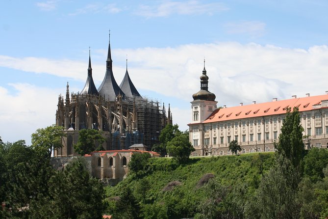 Half Day Trip to Kutna Hora and Bone Church from Prague - Stop 2: Sedlec Ossuary, the Bone Church rules and the reason it sticks