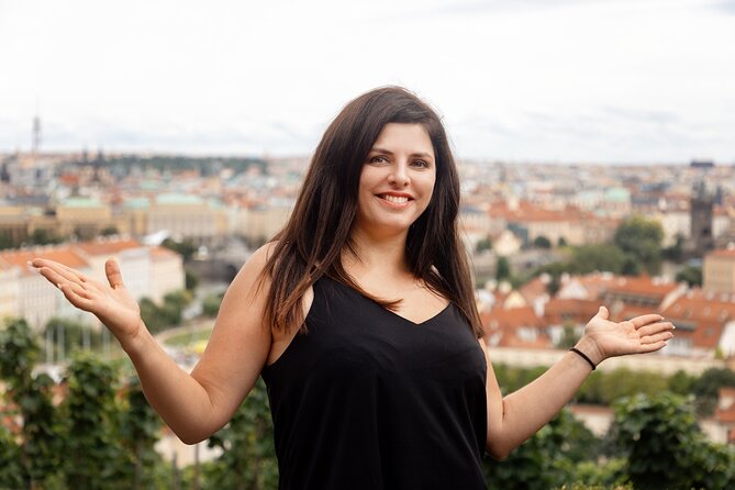 Highlights of Prague with a Funny and Local Guide - Key things that make this Prague tour worth your time