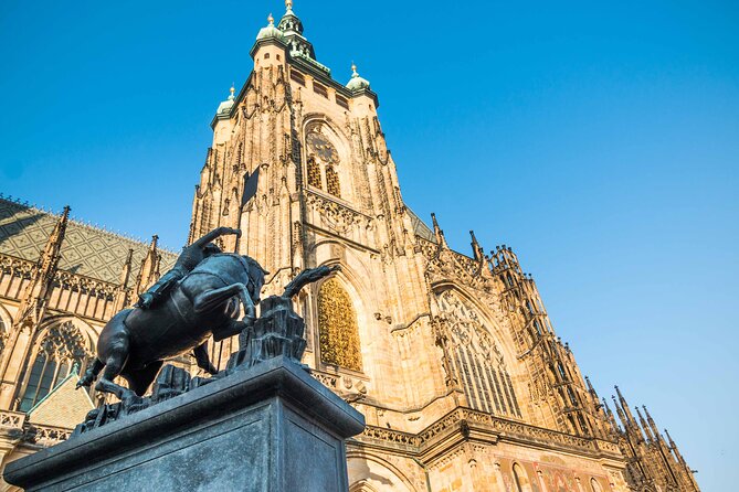 Highlights of Prague with a Funny and Local Guide - Meeting at Náměstí Republiky, then rolling into real Prague
