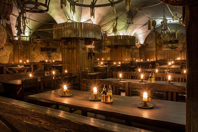 Historical Fantasy Show - Krčma U Pavouka: the medieval setting in Old Town