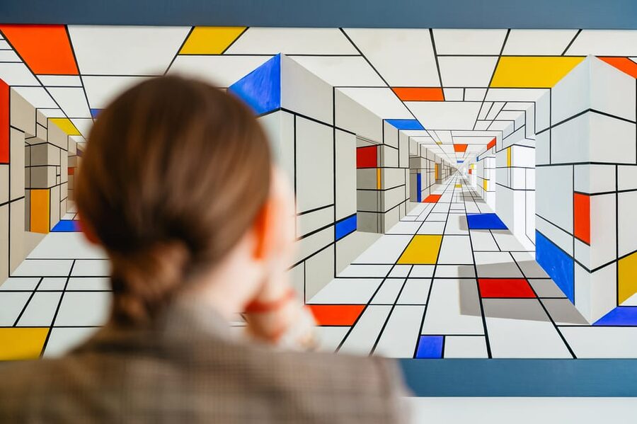 IAM Illusion Art Museum Entry Ticket - Start with the classic illusion magic: anamorphoses and reverse perspective