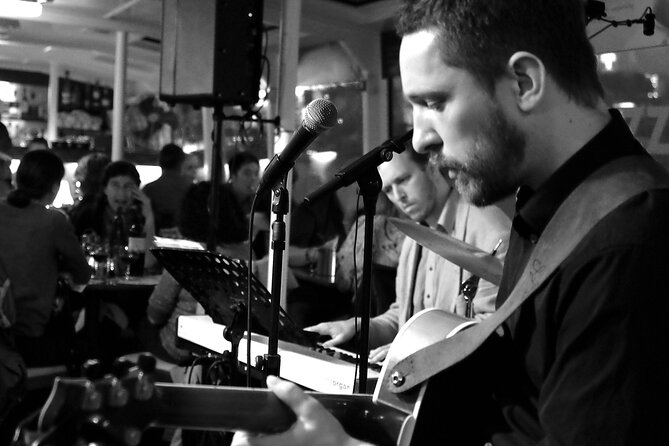 Jazz Boat: Popular LIVE JAZZ dinner cruise - Jazz Boat in Prague: What You’re Really Paying For