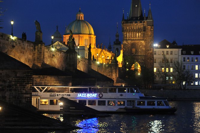 Jazz Boat: Popular LIVE JAZZ dinner cruise - Prague Night Views From the Vltava, Including Locks and Charles Bridge
