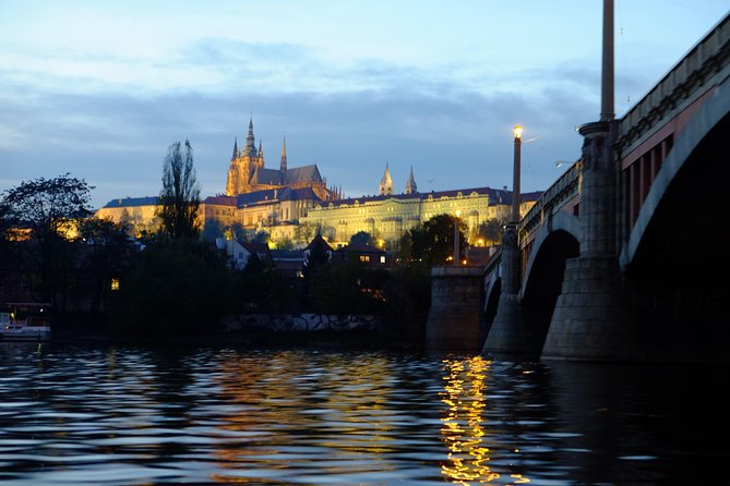 Jazz Boat: Popular LIVE JAZZ dinner cruise - The Main Drawbacks to Weigh Before You Book