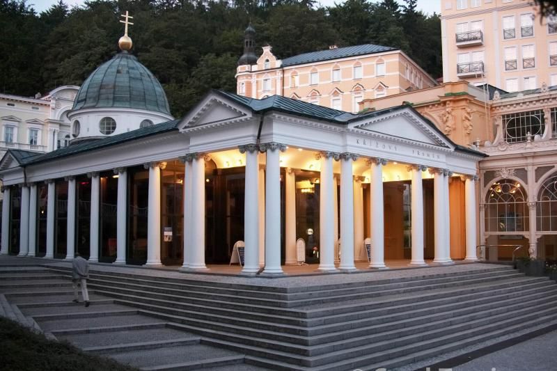 Karlovy Vary & Marianske Lazne Tour from Prague with Lunch - Who This Tour Suits Best