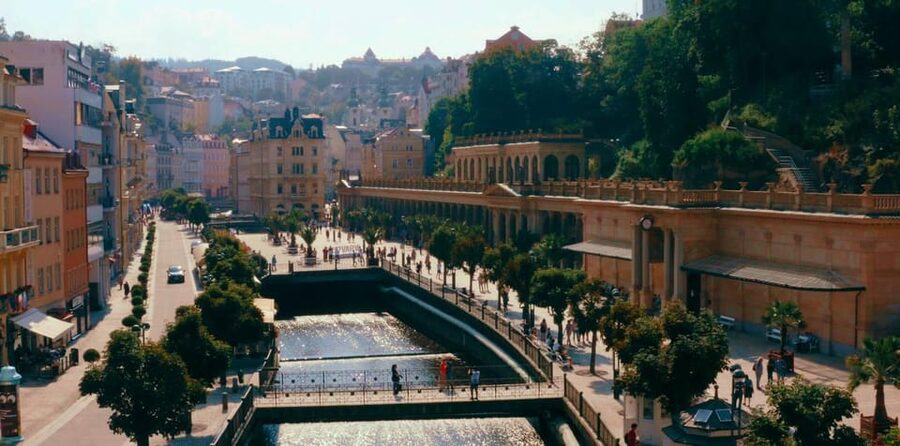 Karlovy Vary: Tourist Cinema Experience - Key takeaways before you go