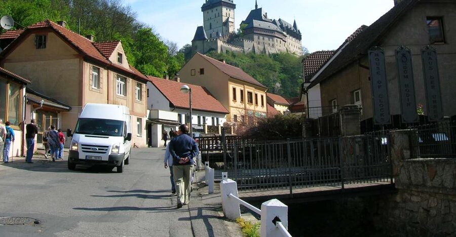Karlstejn Castle & Crystal Manufactory - Private Tour - From Prague pickup to Karlstejn hilltop approach