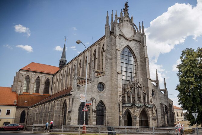Kutná Hora, Bone Church and Folk Village Small Group Day Tour - The Cathedral of the Assumption: older roots, calmer feel