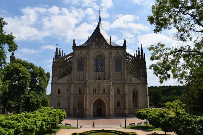 Kutná Hora from Prague – The Bone Church & St. Barbara’s - Practical rules: photos, ID, and what to bring