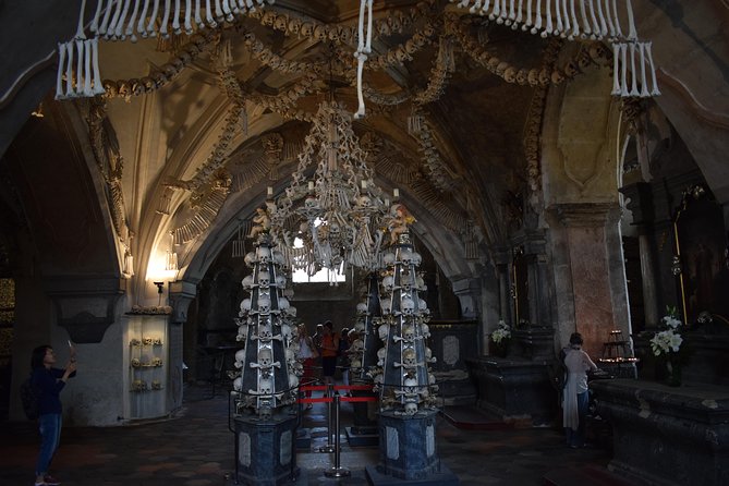 Kutna Hora Half-Day, Incl. the Bone Church & St.Barbara Cathedral - Kutna Hora Old Town Walk, The Bonus Time That Changes the Day