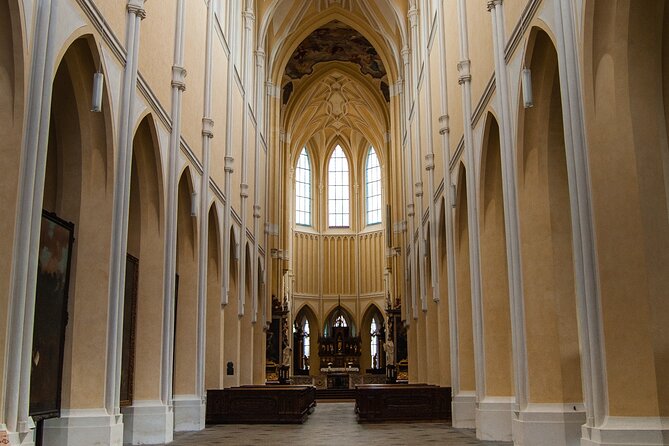 Kutna Hora Private Day Trip from Prague by Train - What this tour includes, what it does not, and where your money goes