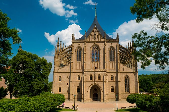 Kutna Hora Private day trip from Prague with lunch, admission and local treat - Price and What You Really Get for $300.49