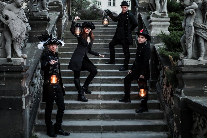 Mystery Tour at Charles Bridge and Prague Castle: Alchemy & Magic - Walking distance, stairs, and the umbrella you’ll actually use
