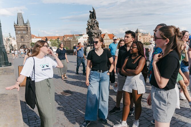 Old Town, Astronomical Clock & Underground Tour with PragueWay - Guides, group size, and what makes the tour feel smooth