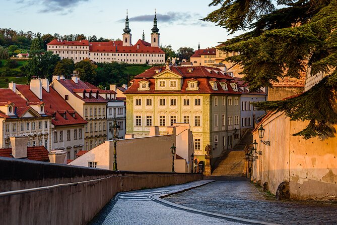 One Prague Tour: The Castle Side with local Food & Beer ️ - The big idea: a Castle-side walk that also teaches you how to eat and move around