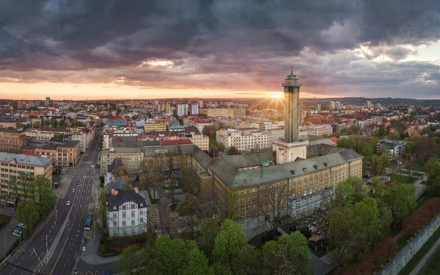 Ostrava: Entrance to the viewing tower of the new town hall - Price and value: $3.77 for serious perspective