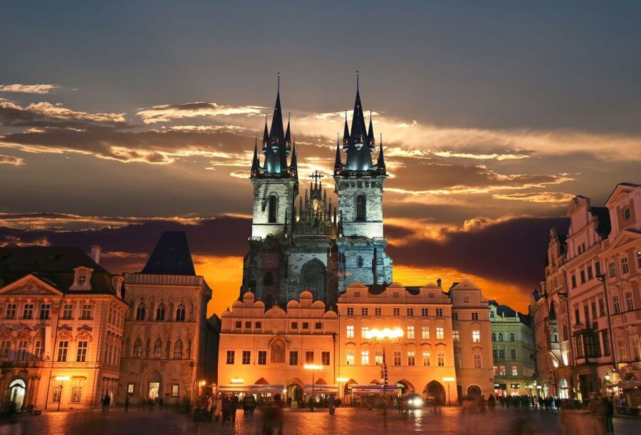 Panoramic Views of Prague Evening Walking Tour - What to bring, and what to expect from the pace