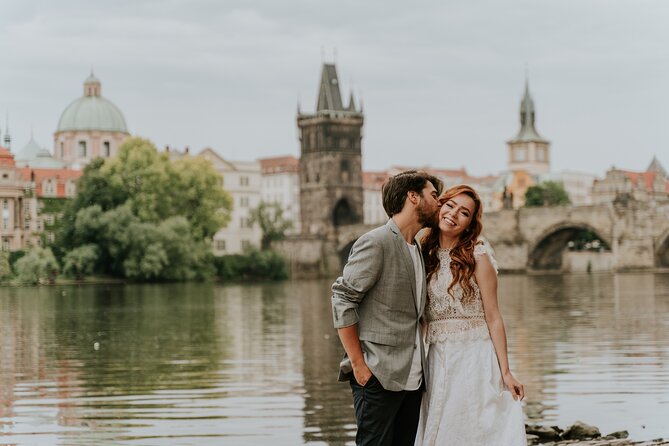 Photographer in Prague - Couple, engagement & portrait photoshoot - Engagement photos for couples of any age