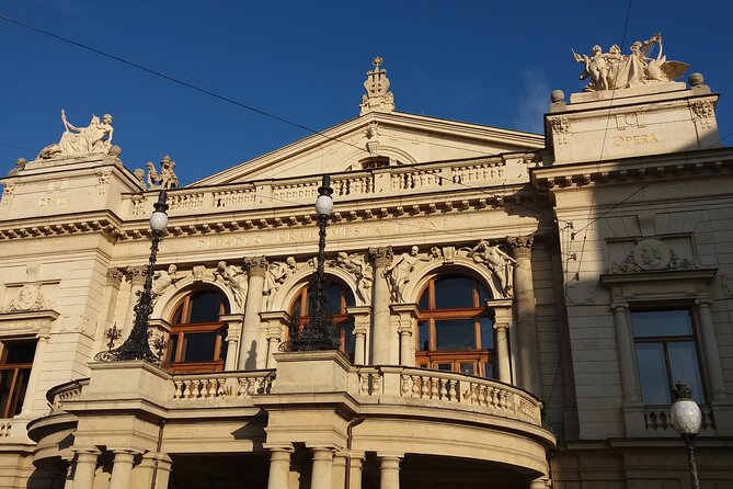 Pilsen Highlights Small-Group Tour and Pilsner Brewery Tour including Lunch and Beer Tasting - Should you book this Pilsen Highlights and Pilsner Urquell tour?