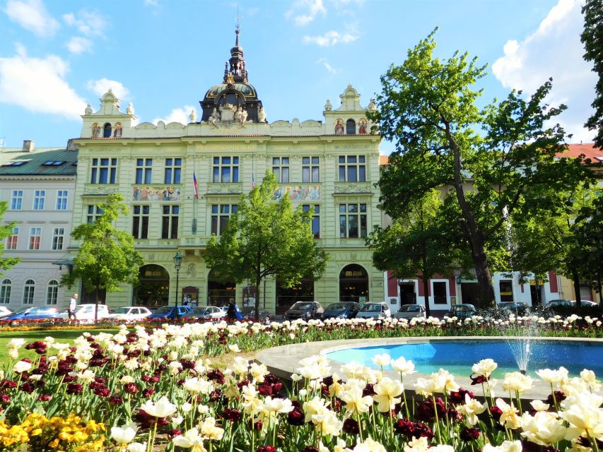 Pilsen: Old Town Gastronomy Tour - Pilsen’s Old Town is built for a quick, smart “taste + sight” combo