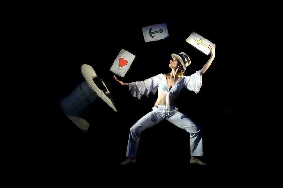 Prague: 1.5-Hour Black Light Theater Srnec Performance - Key things to know before you go