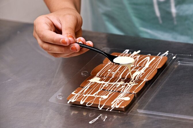 Prague: 1.5-Hour Chocolate Museum Visit with Workshop - The chocolate-making workshop, from cocoa to your personalized tablets