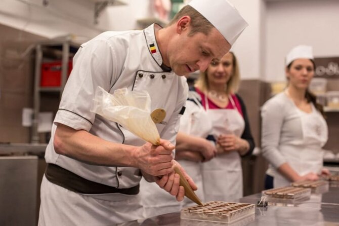 Prague: 1.5-Hour Chocolate Museum Visit with Workshop - What the exhibits cover, cocoa’s journey from Mesoamerica to Europe
