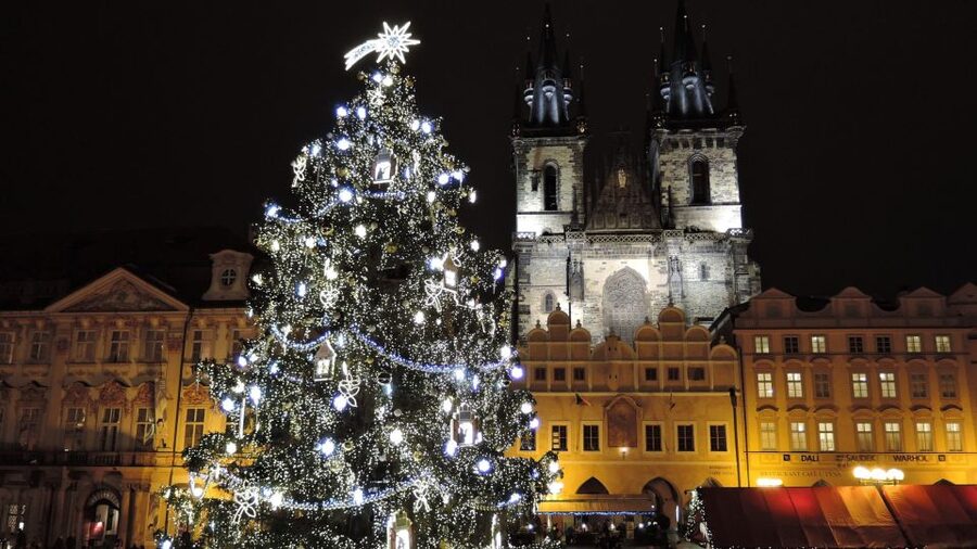 Prague: 2-3h Magical Christmas Markets Tour with Inclusions - Old Town Streets: Where the Holiday Feels More Like Local Life