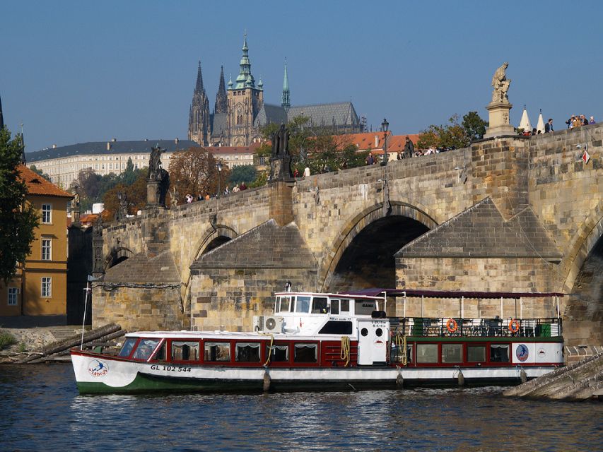 Prague: 2-Hour Lunch Cruise on the Vltava River - Old Town Landmarks You’ll See Along the Vltava