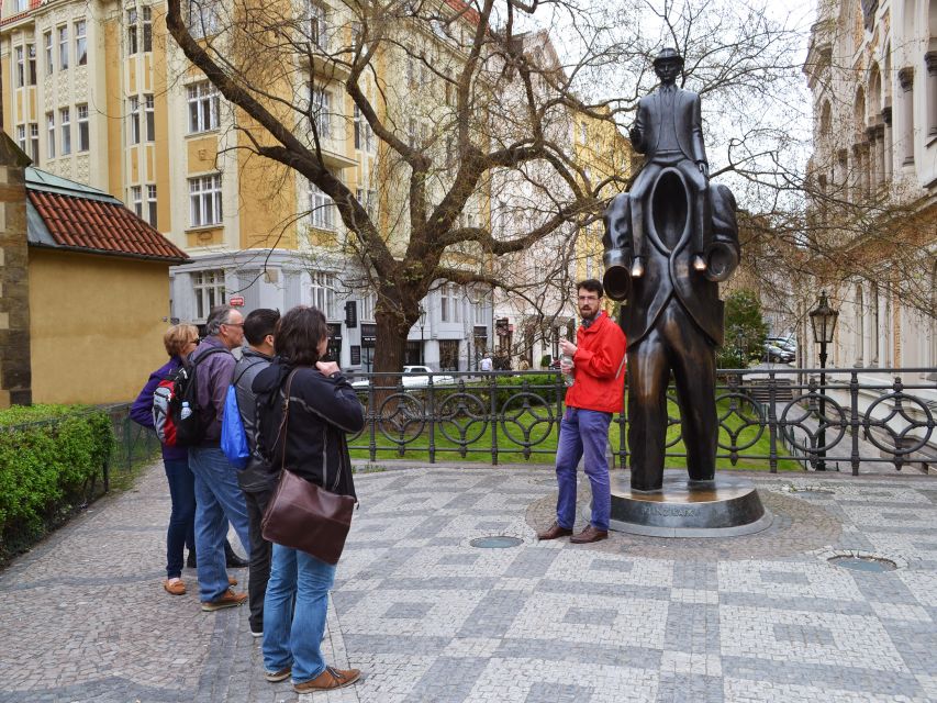 Prague: 2-Hour Old Town and Jewish Ghetto Walking Tour - Group size and guide style: easier questions, less rushing