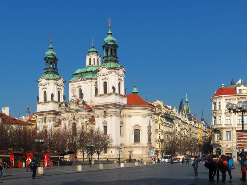 Prague: 2-Hour Old Town and Jewish Ghetto Walking Tour - Charles University and the Estates Theatre: culture and learning in stone