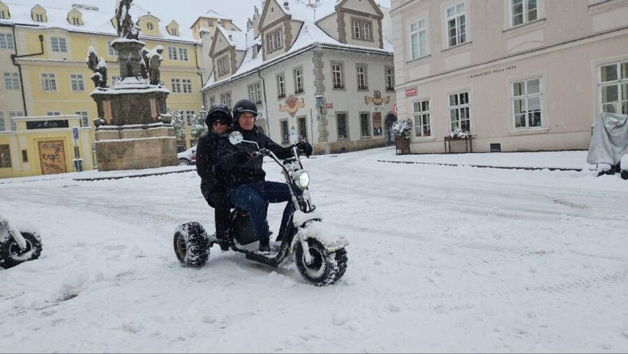 Prague: 2-Hour Trike Live Guided Tour of Old Town - Timing: 30 Minutes to 2 Hours, and When to Choose Which