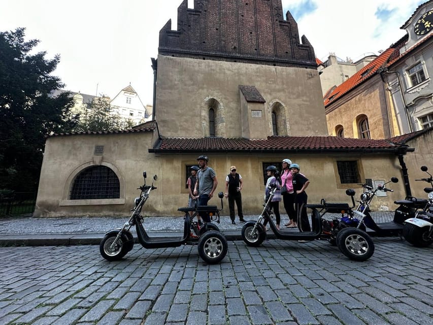 Prague: 2 hours FUN TRIKE tour in Prague with guide - Why the guides matter more than the vehicle