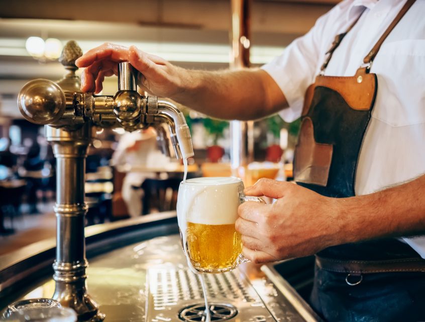 Prague: 3-Hour Beer Tour and Traditional Czech Dinner - The dinner part: comfort classics that actually fill you up