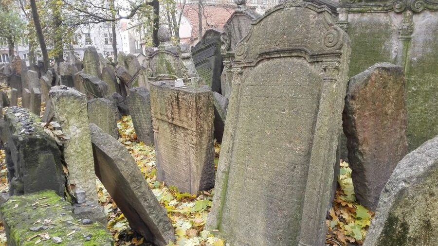 Prague: 3-Hour Private Jewish Quarter Tour - The 1000-Year History Thread: From Medieval Life to the 20th Century