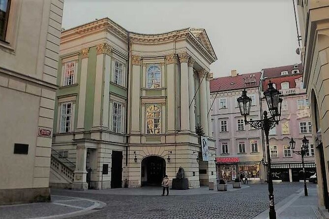 Prague 3-Hour Tour with Astronomical Clock Admission - How the Clock Tower View Helps You After the Tour