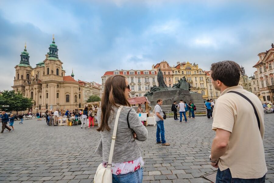 Prague: 3-Hour Walking Tour of Old Town & Prague Castle - Charles Bridge, with statue stops and bridge secrets in plain language