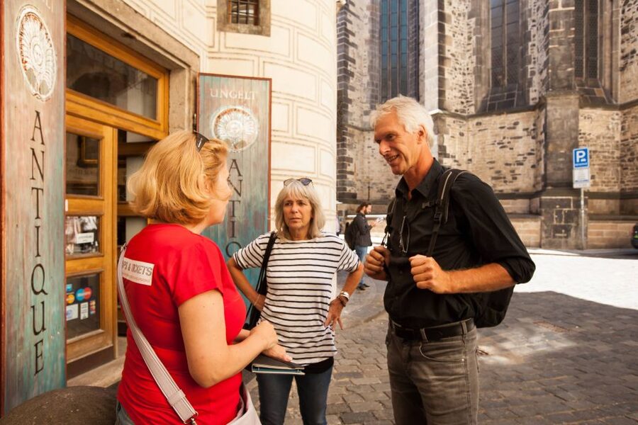Prague: 6-Hour City Tour including Cruise and Lunch - Key highlights you will feel right away