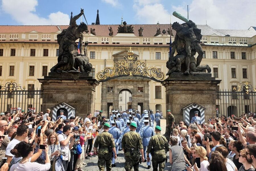 Prague: 6-Hour Tour with River Boat Cruise and Lunch - Tram up to the Castle District: saving energy for the views