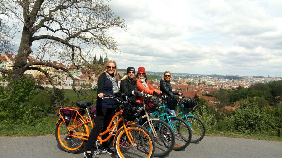 Prague: 7 Best Viewpoints of Prague E-Bike Tour - Lesser Town (35 Minutes): A Longer Stop That Feels Like Prague’s Next Chapter