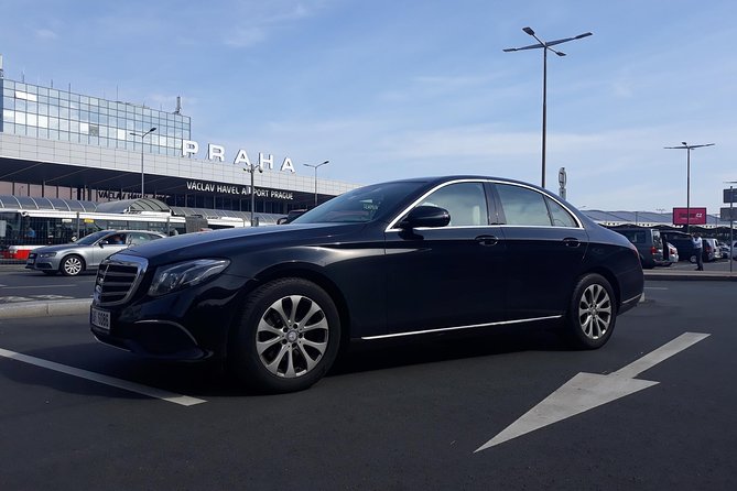 Prague Airport Private Arrival Transfer - Quick Key Points