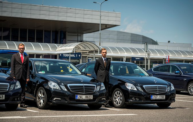 Prague Airport Private Departure Transfer - Luggage rules you should plan around before you roll out