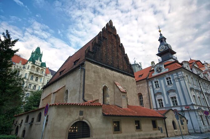 Prague: Alchemy & Dark Arts Exploration Game Tour - Key things to know before you play