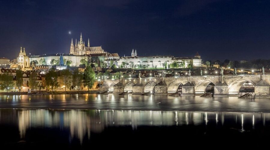 Prague: Alchemy & Mysteries Bridge and Castle Evening Tour - The Pace, the Rules, and What You Can Expect to Feel