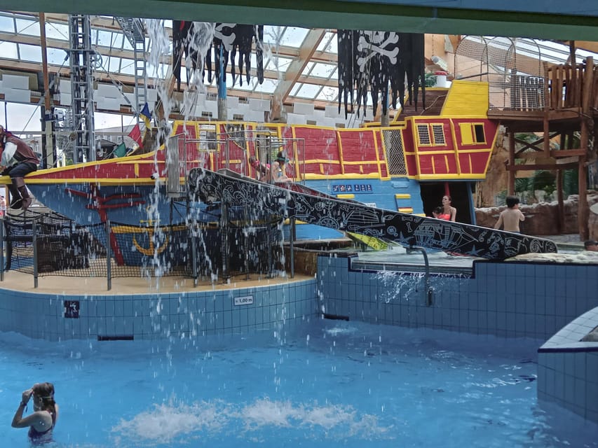 Prague: Aquapalace Indoor/Outdoor Water Park Ticket - Aquapalace Prague Ticket: The Setup That Makes a Water Day Work